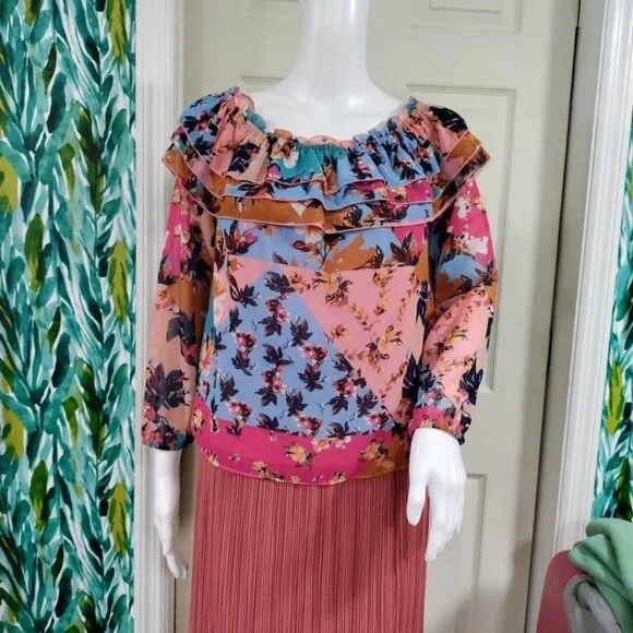 Bar III Women's Multicolor Floral Off-Shoulder Floral Ruffle Top Size Medium - Picture 2 of 12